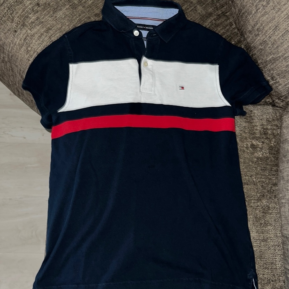 Polos